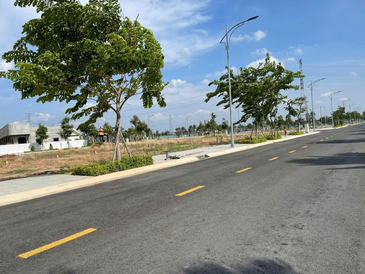 TIỀM NĂNG SINH LỜI CAO,ĐẤT NỀN CẠNH SÂN BAY LONG THÀNH GIÁ CHỈ HƠN10TR/M2,SỔ SẴN