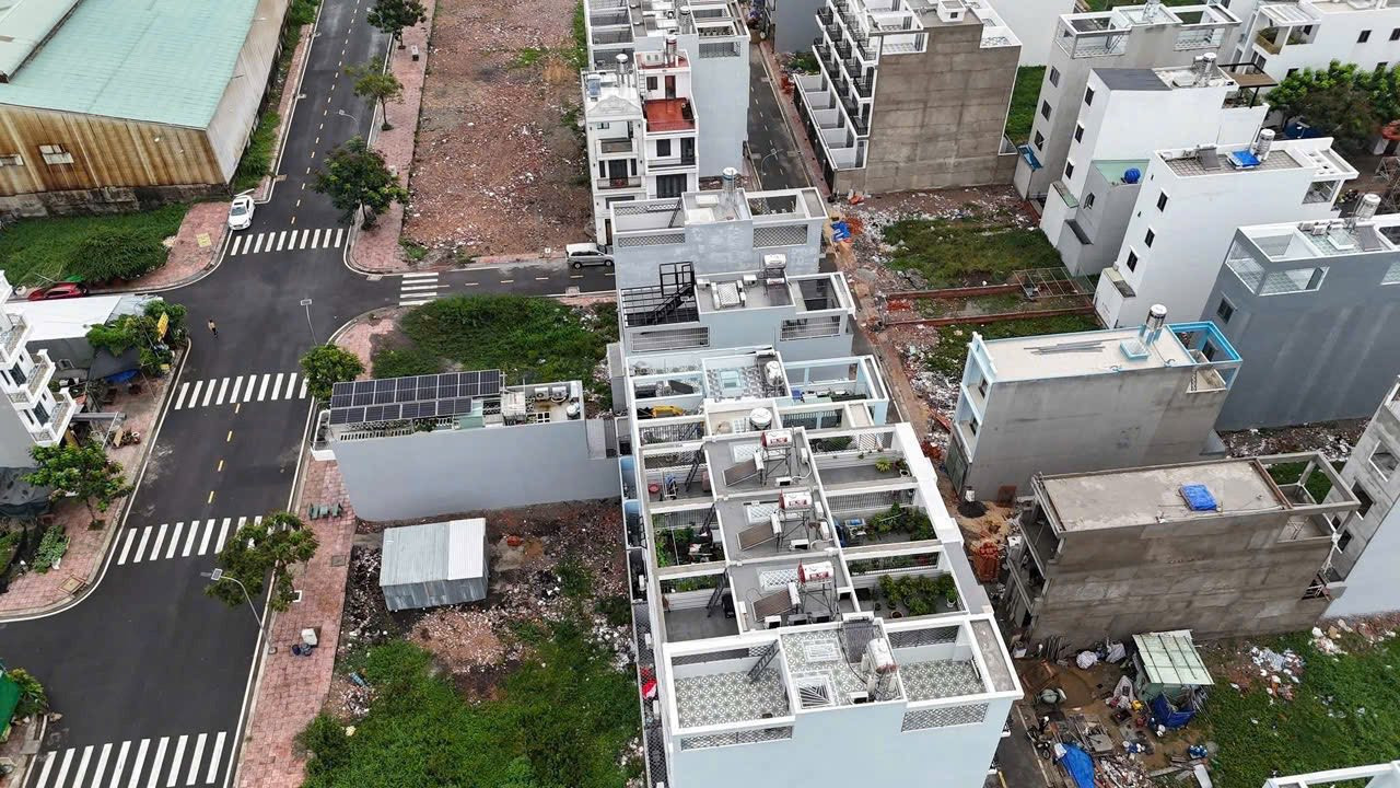 📍 SỞ HỮU NGAY LÔ ĐẤT VÀNG NGAY KHU DÂN CƯ PHÙNG HƯNG – GIÁ CHỈ 10 TRIỆU/M2  –  PHÁP LÝ RÕ RÀNG