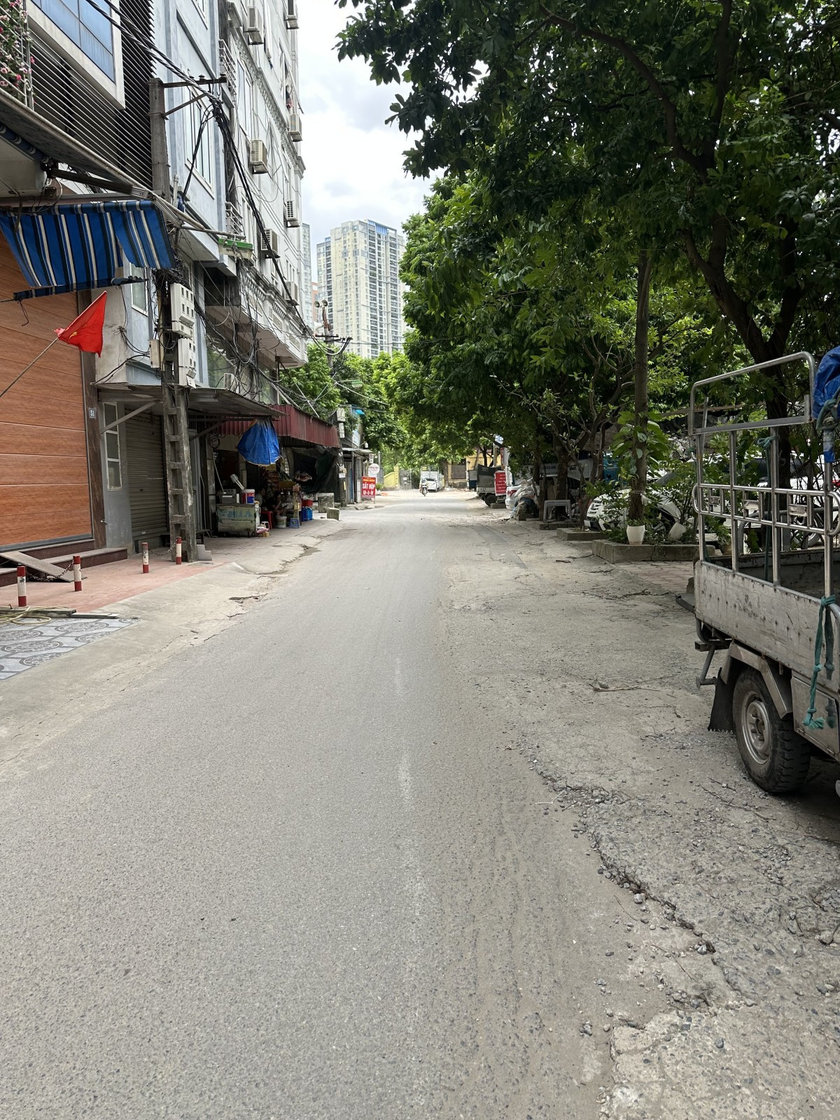 Bán tòa CCMN Phùng Khoang 105/110m² ngang 5.5m giá 36 tỷ Phường Đại Mỗ (LH: Zalo 0862299066)