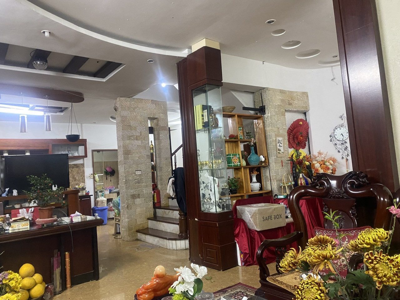 Bán biệt thự phùng khoang, 132m², 5 tầng, đường ô tô 15m, vỉa hè, giảm 1 tỷ, còn 31.8 tỷ