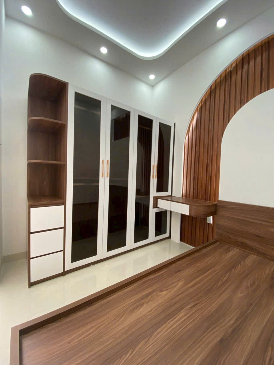 Nhà đẹp Phước Long Nha Trang giá hơn 3 tỷ