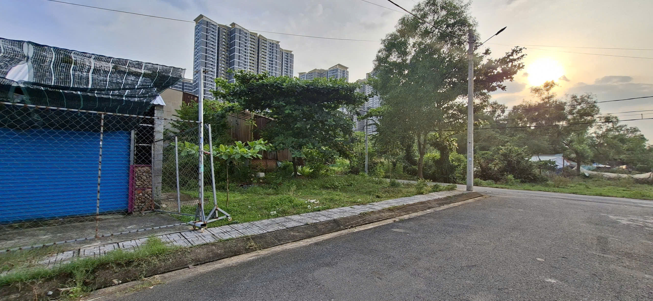 🔥 BÁN ĐẤT 2 MẶT TIỀN HẺM XE HƠI 8m – 54.3m² (5.22m x 10.4m) – PHƯỚC THIỆN – CÁCH Vinhomes Grand Park CHỈ 200m