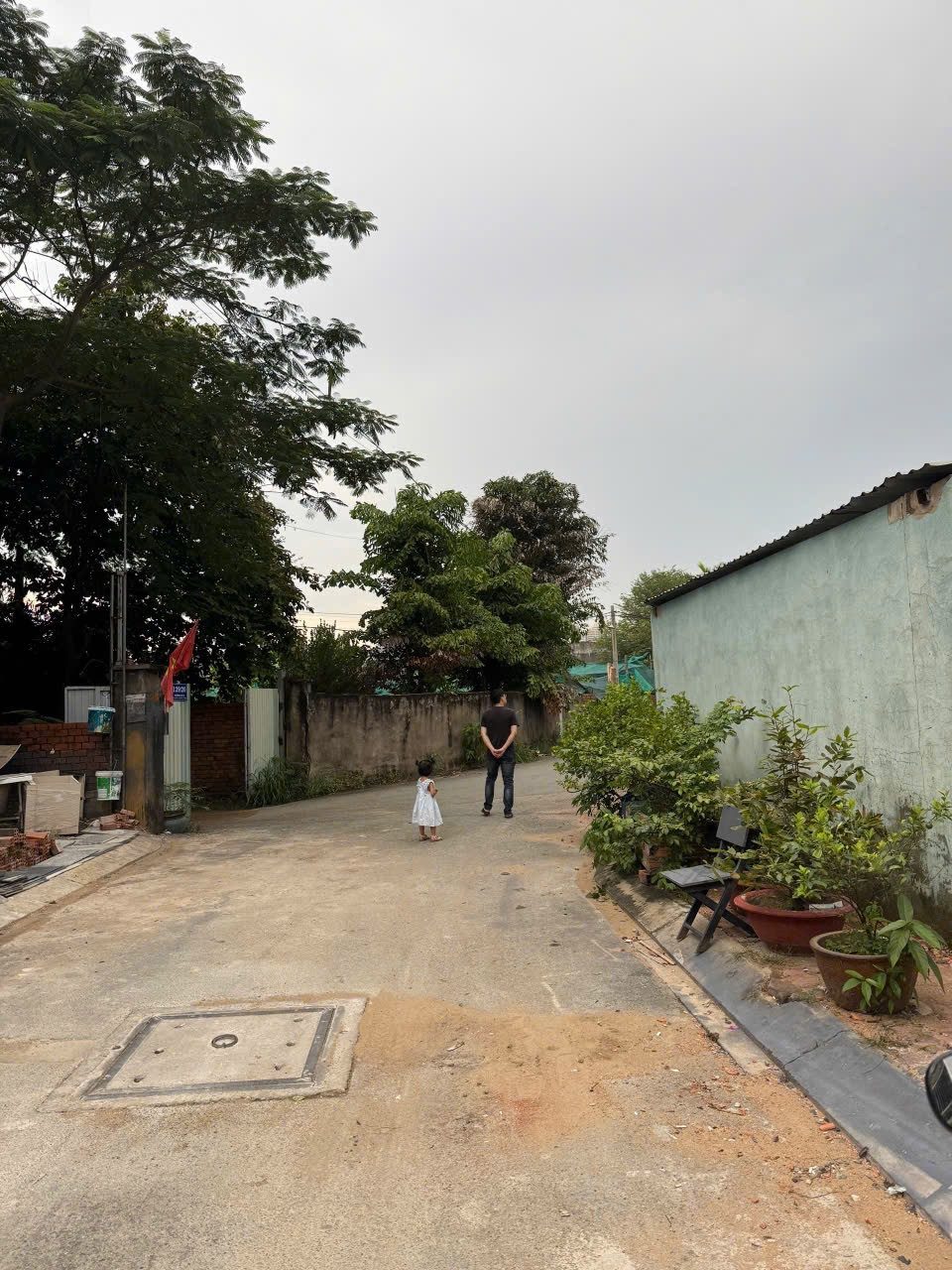 Đất hẻm 129 đường số 6 Long Bình,  kế bên Vincom mega mall Long Bình