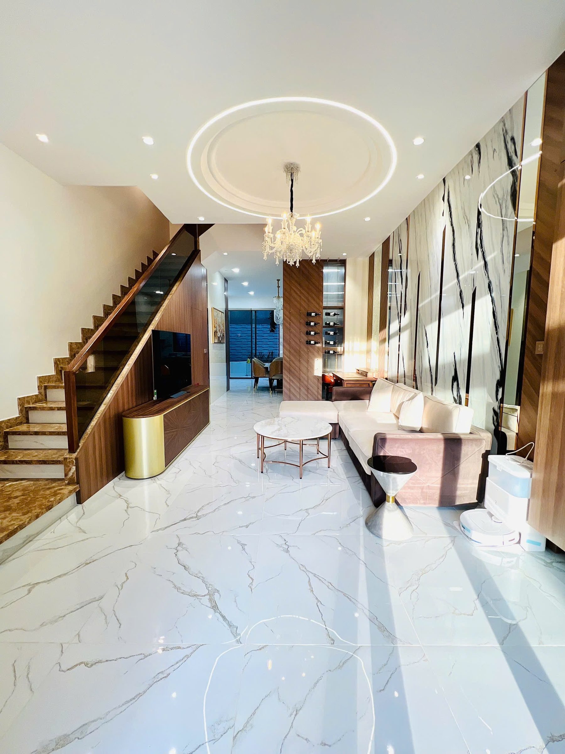 Nhà 1t2l 1tum hem 113 đường 6 Long Bình, Quận 9 , kế Vinhomes