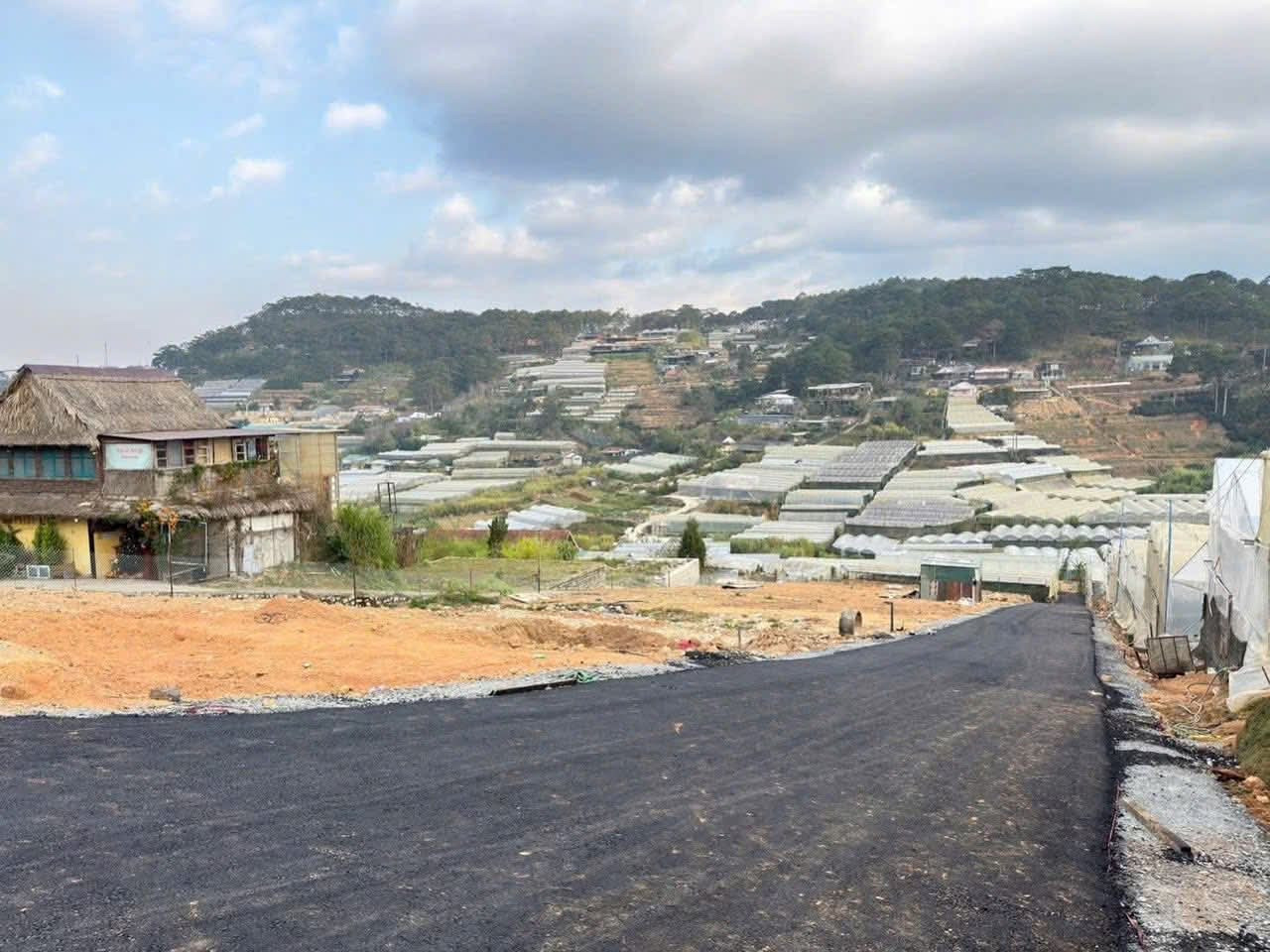 Lô đất Trịnh Hoài Đức - Đà Lạt 🌲🏠219m- Giá 8 tỷ- đất Full XD- cách trung tâm tp 3km