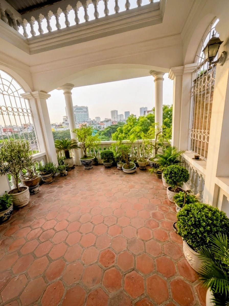 Mặt phố view hồ Phương Liệt 💥 Thưởng thức không gian sống thượng lưu – 68m2 x 5 tầng chỉ tầm 29 tỷ