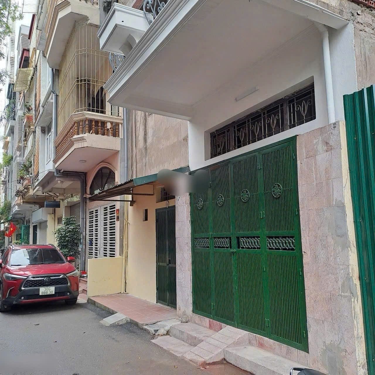 Cho thuê nhà riêng NGÕ Ô TÔ Phương Mai, Đống Đa 50M x 4T giá 14.5 triệu
