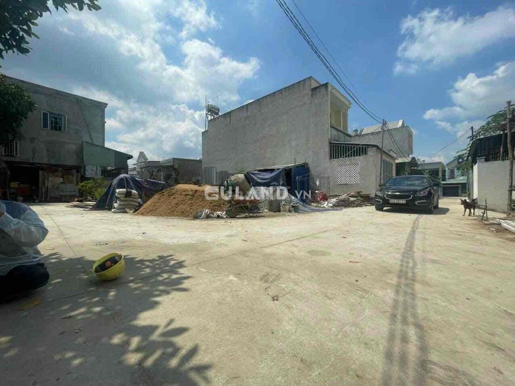 Chính chủ bán lô góc 5,8x18 full TC ko bị chừa lộ giới, gần Aone TP Thủ Dầu Một - Bình Dương