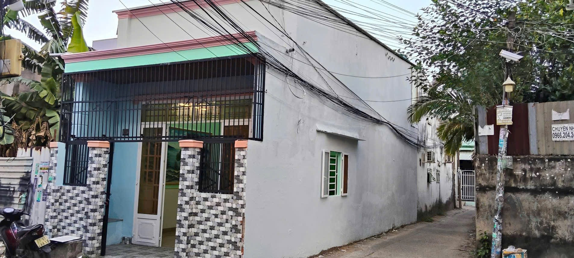 Nhà 1/ Quách Điêu đoạn gần Phạm Thị Nghĩ , hẻm thông ra Chợ Liên Ấp 2-6 Vĩnh Lộc A