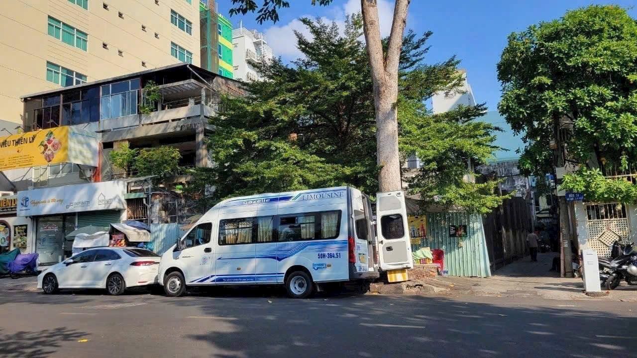 Đất 2MT Nguyễn Đình Chiểu, Đa Kao Q1 – 13.3x25m NH 16m, CN 366m2, XD 9 Tầng – 260 Tỷ