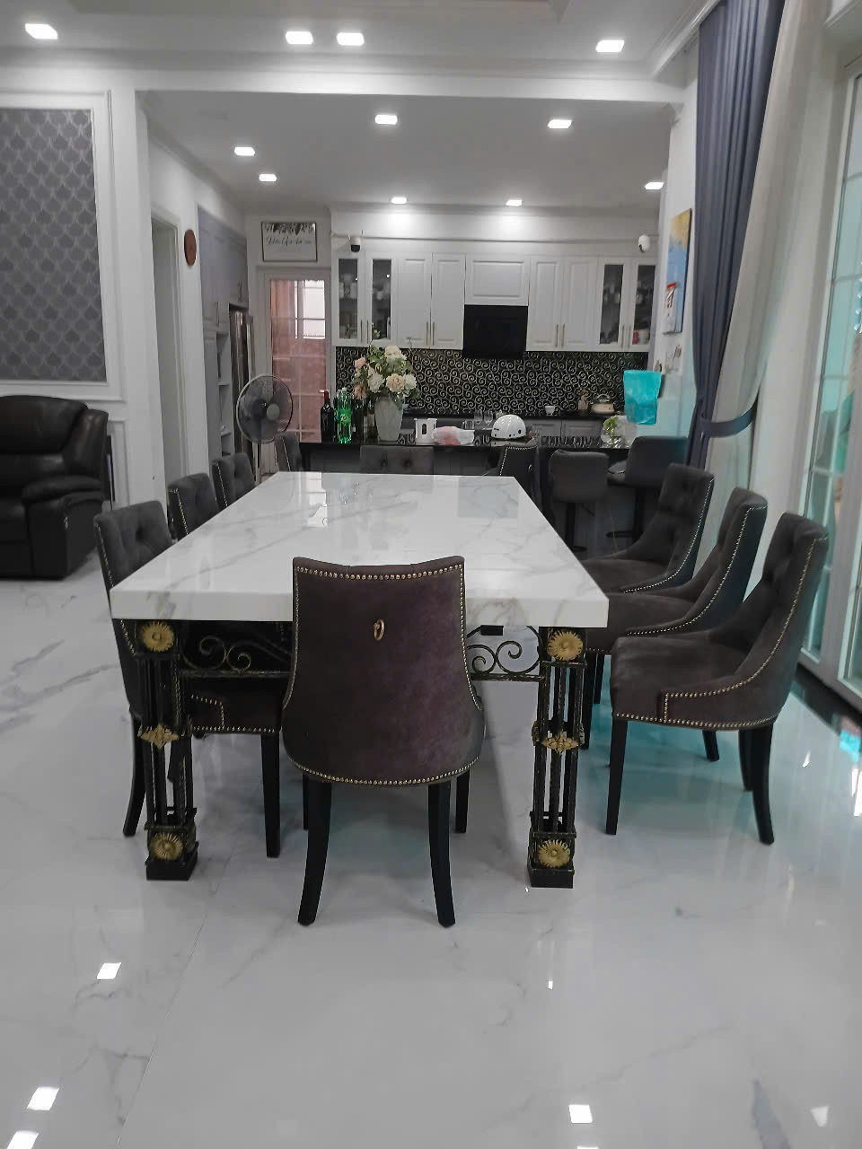 Bán biệt thự Jamona Home Resort 10mx25m (330m²), 3 tầng, QL13, Hiệp Bình Phước, Thủ Đức, 21 tỷ