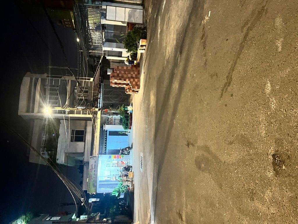 NHÀ 2 TẦNG FULL NỘI THẤT. NHÀ MẶT ĐẤT NGANG CHUNG CƯ. Hiệp PHÚ THỦ ĐỨC