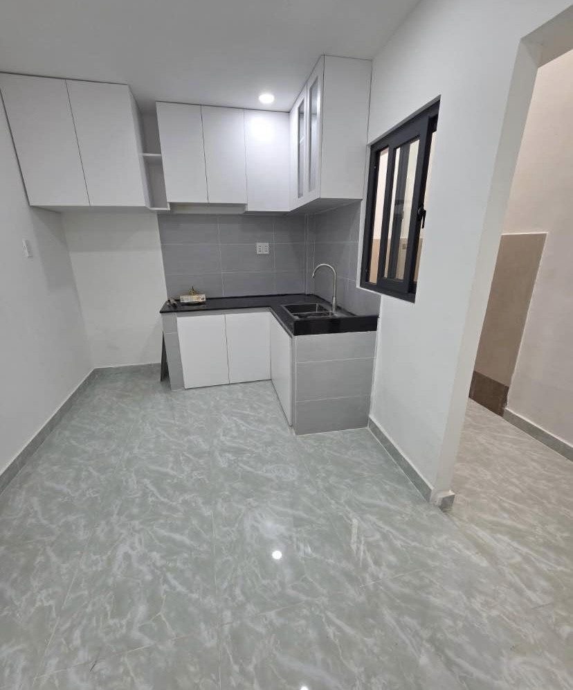 BÁN NHÀ TRỤC ĐƯỜNG QUANG TRUNG TNP B Q9
NHÀ MỚI ĐẸP – 60M2 – CHỈ 4.65 TỶ
Quang Trung 60 2
4.1 14.5 4.65 tỷ
