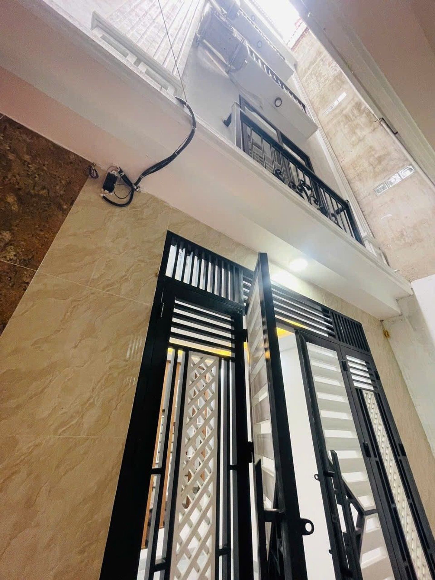 CHÍNH CHỦ BÁN NHÀ 5 TẦNG MỚI, 30m2, CAM KẾT KHÔNG QUY HOẠCH