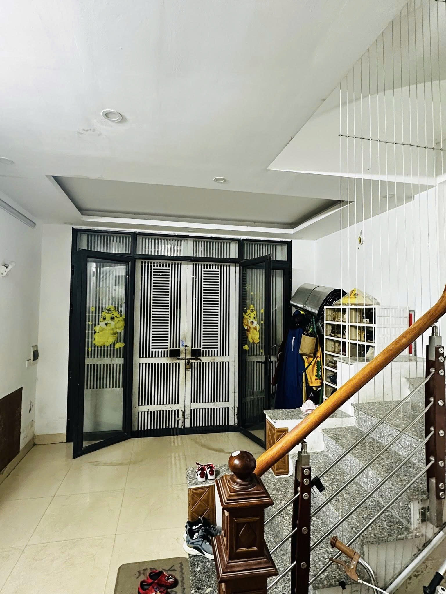 Cho thuê nhà ngõ 145 Quan Nhân 45M² 5 Tầng 5 Ngủ - Full Đồ - Giá Thuê 16tr