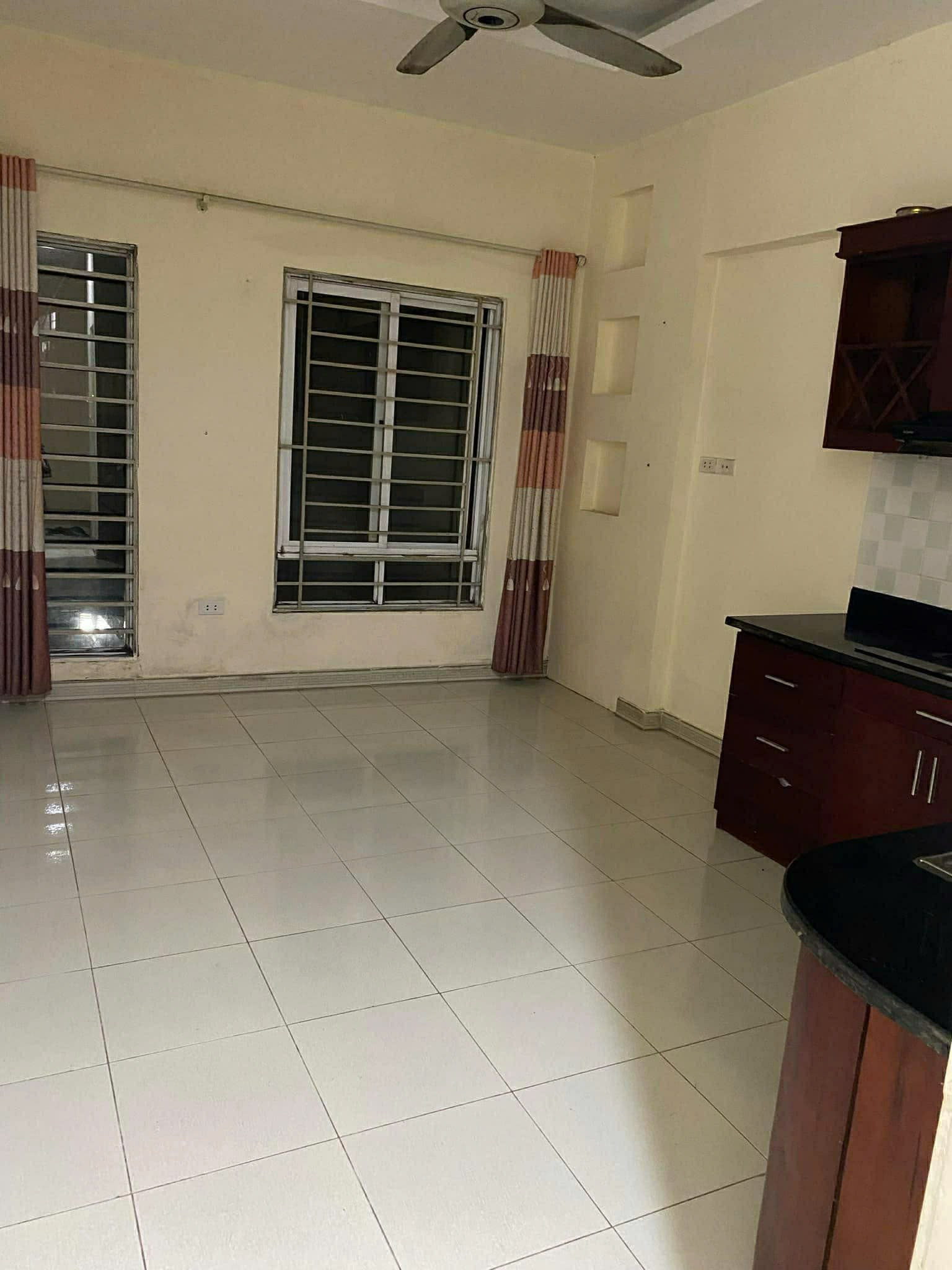 Cho Thuê Nhà Ngõ 142 Quan Nhân - Thanh Xuân/ 30M² 5 Tầng 3 Ngủ/ Giá Thuê 13tr
