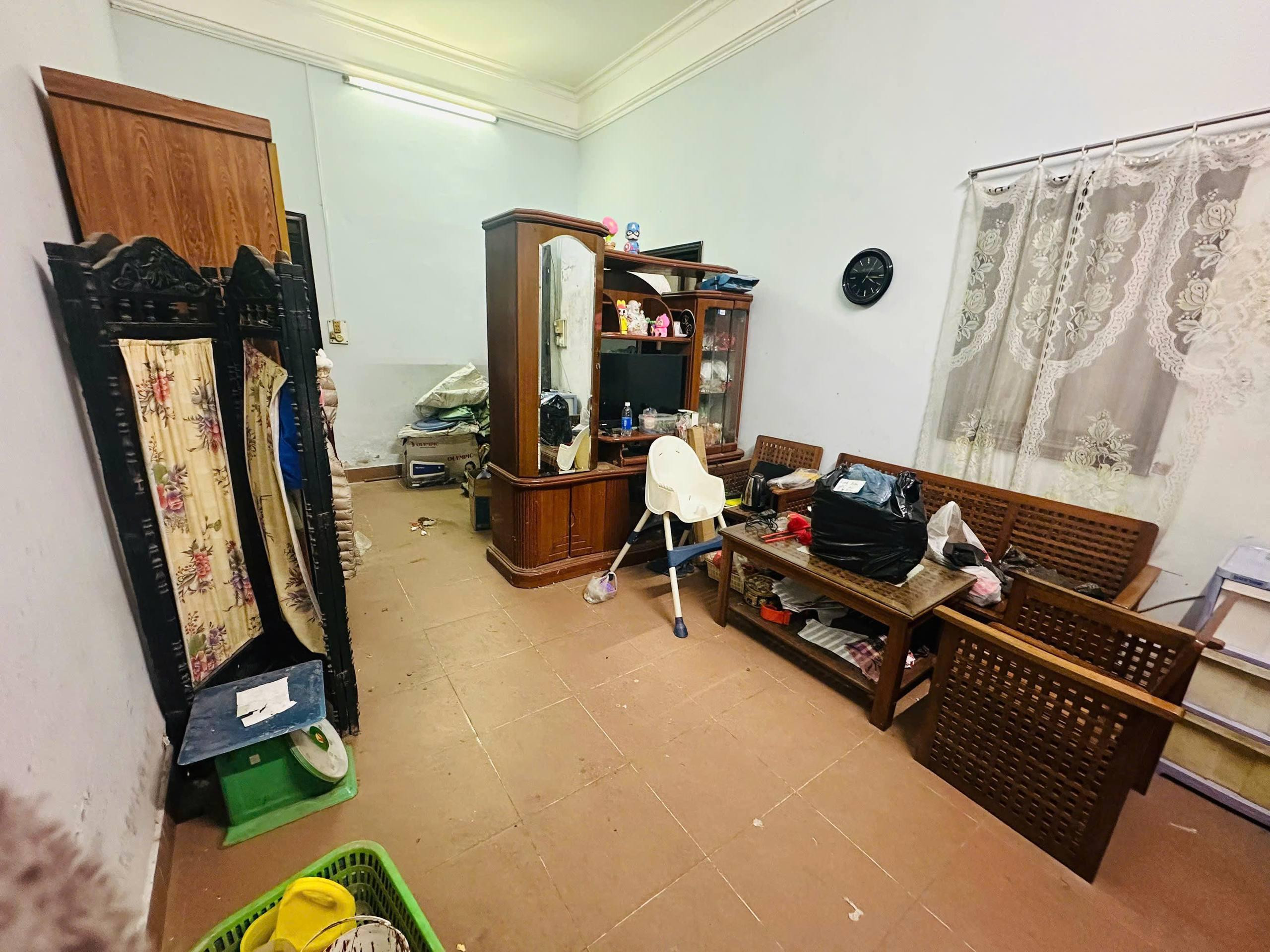 Cho Thuê Nhà Ngõ Quan Thổ 3 Phố Tôn Đức Thắng 40M² 3 Tầng 3 Ngủ/ Giá Thuê 9,5 tr