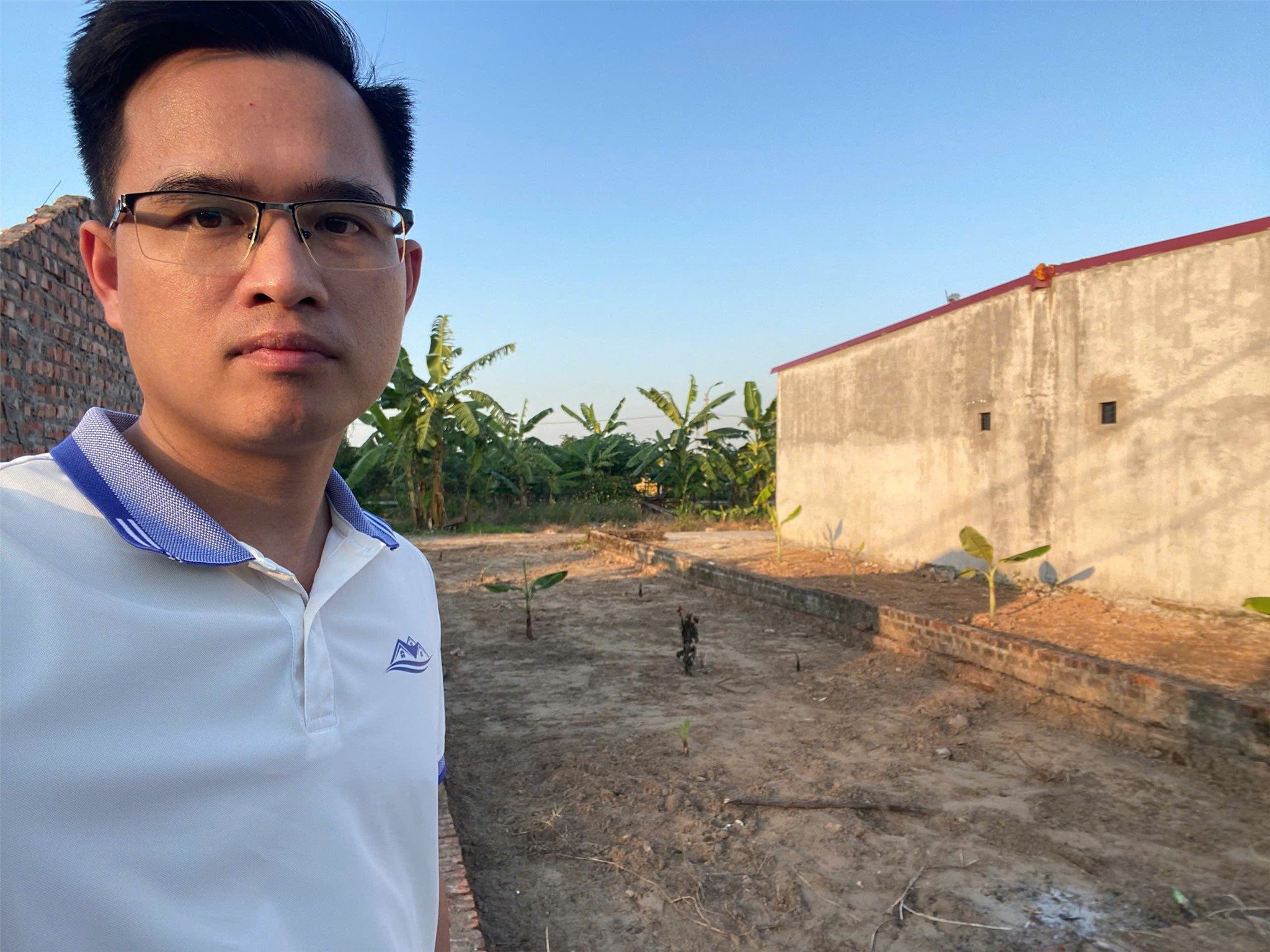 BÁN ĐẤT QUANG MINH 58M 2 MẶT TIỀN,CẦN BÁN GẤP,LH MR QUANG 0963.688.777 GIÁ 3,X TỶ