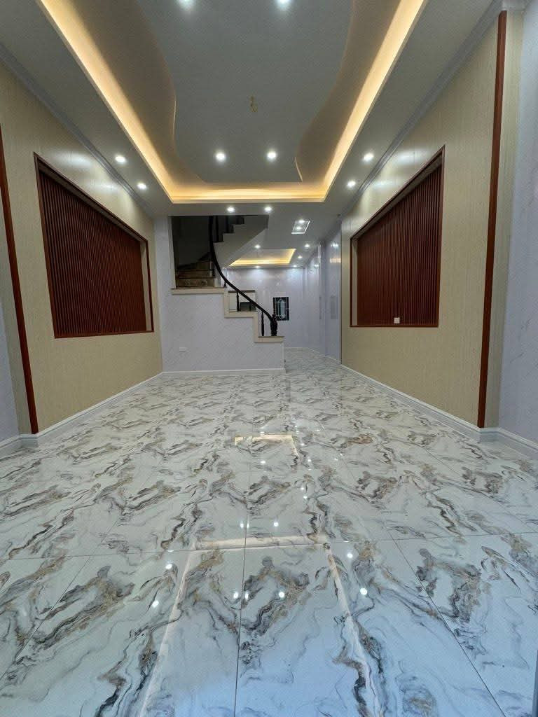 Quang Tiến, 41m 7 tỷ 700 triệu, thoáng trước sau, 200m ra trường Đại mỗ, Vincom, gần sân vận động Mỹ Đình