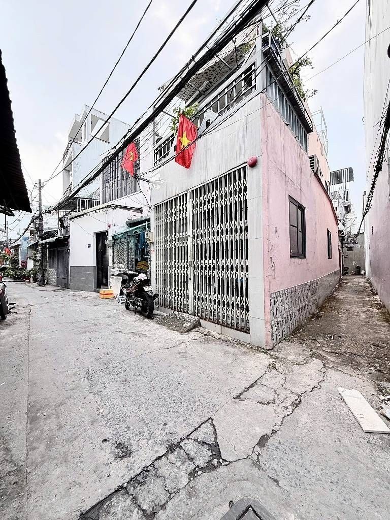 Nhà bán quang trung 4❌11 sổ hồng riêng, gần vicom