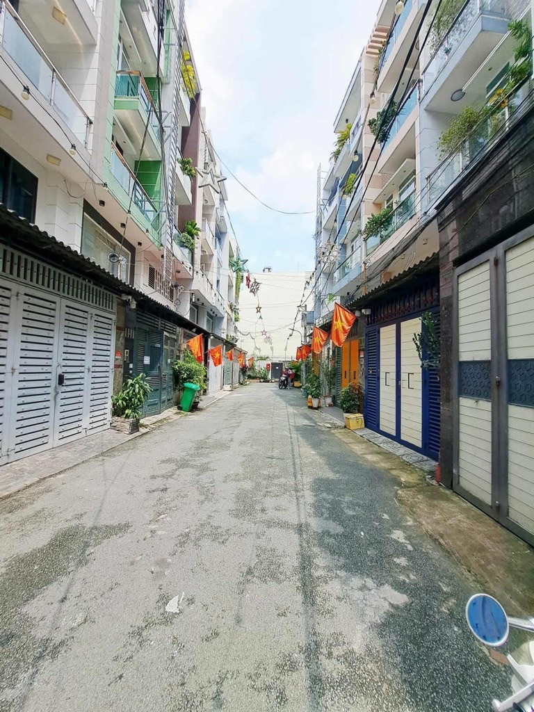 Bán nhà quang trung có dòng tiền sẵn, 4 tầng, sổ hồng riêng