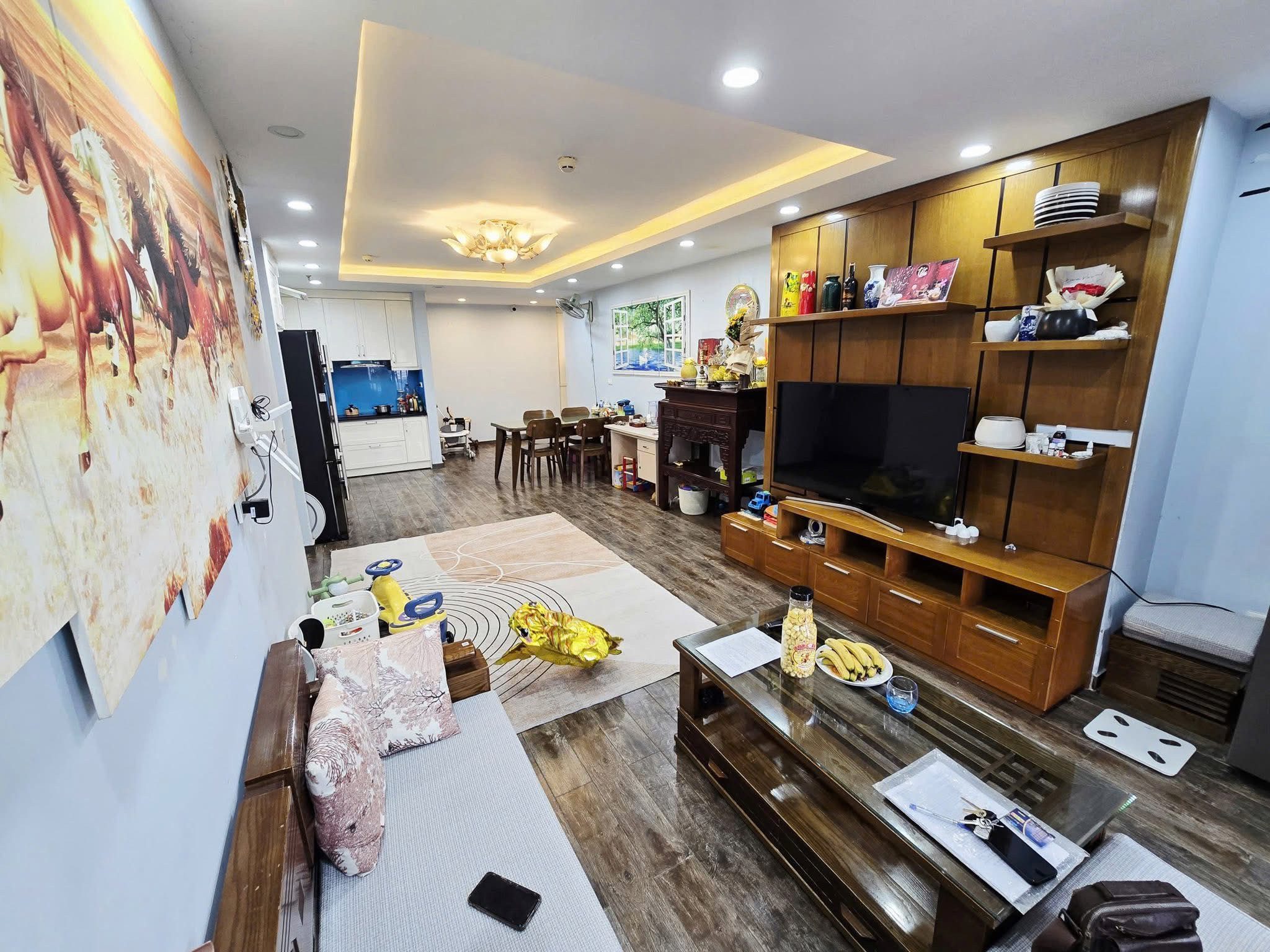 Bán gấp căn hộ 100m2 3ngu2vs thoáng mát sổ lâu dài
