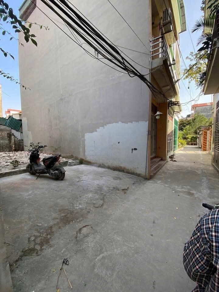Bán lô 49m2, mặt tiền 4,11m, hướng Đông Nam, ngay sát nút giao vành đai 4 vs QL 6