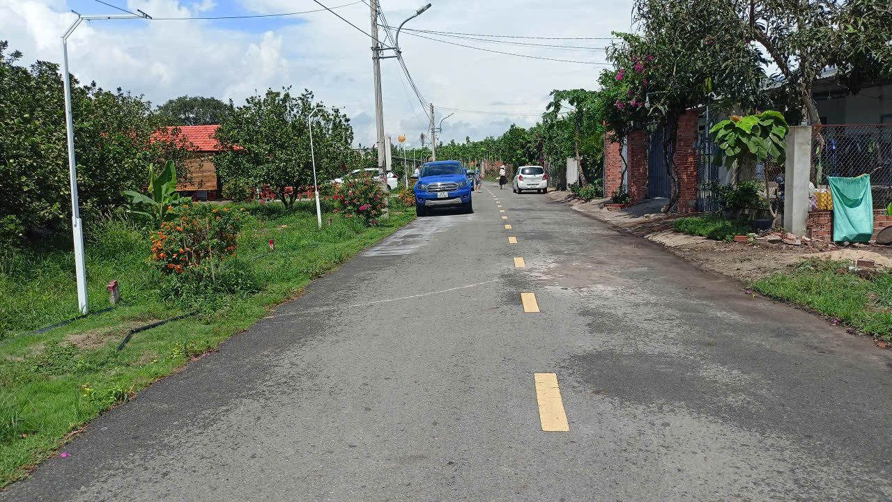 Chủ Ngộp Cần Bán Đất 225m2, có 100m thổ cư, Bàu Bàng, Bình Dương cũ, GIÁ BAO SỔ 350TR