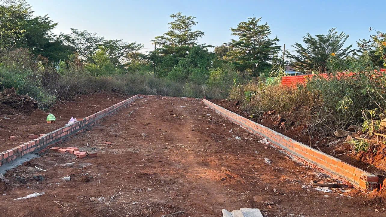 Bán đất 100m² có sẵn 60m² thổ cư ngang 5m giá 1.08 tỷ tại Phường Tân An Thành phố Buôn Ma Thuột