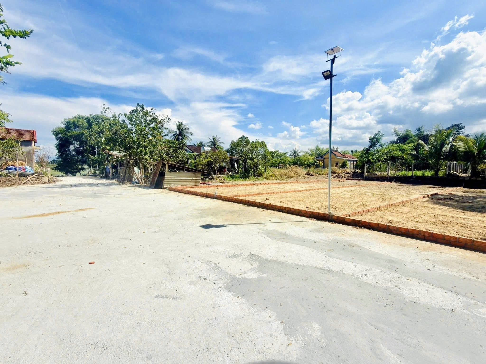Bán Đất 120m² thổ cư 120m² giá 1.28 tỷ tại Đường Quốc Lộ 14B Xã Hòa Tiến Đà Nẵng