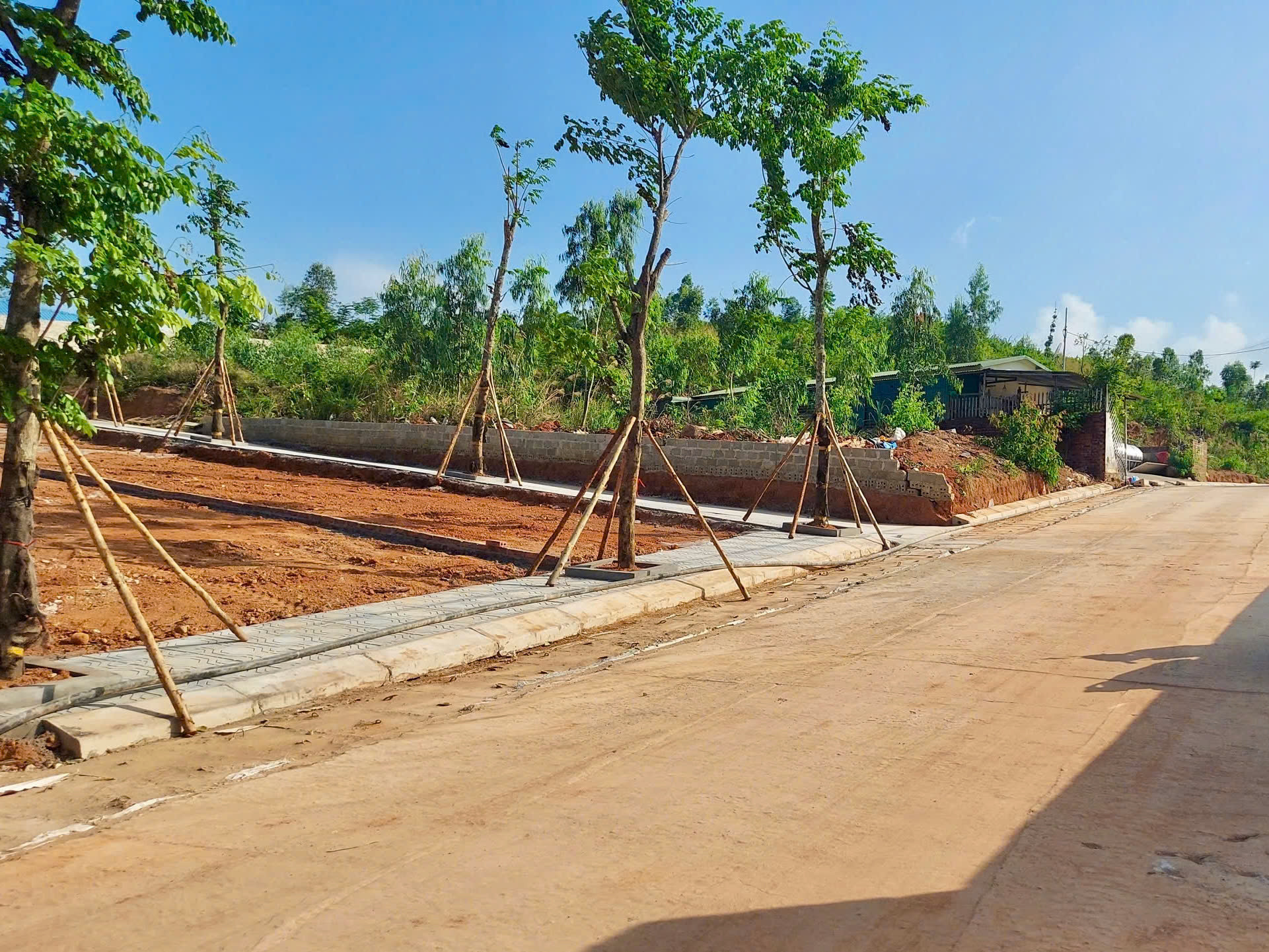 QUỸ ĐẤT MẶT TIỀN QL18 SÁT VIN HẠ LONG XANH – HƯỞNG KÉ 90% TIỆN ÍCH VỚI GIÁ CHỈ BẰNG 1/3