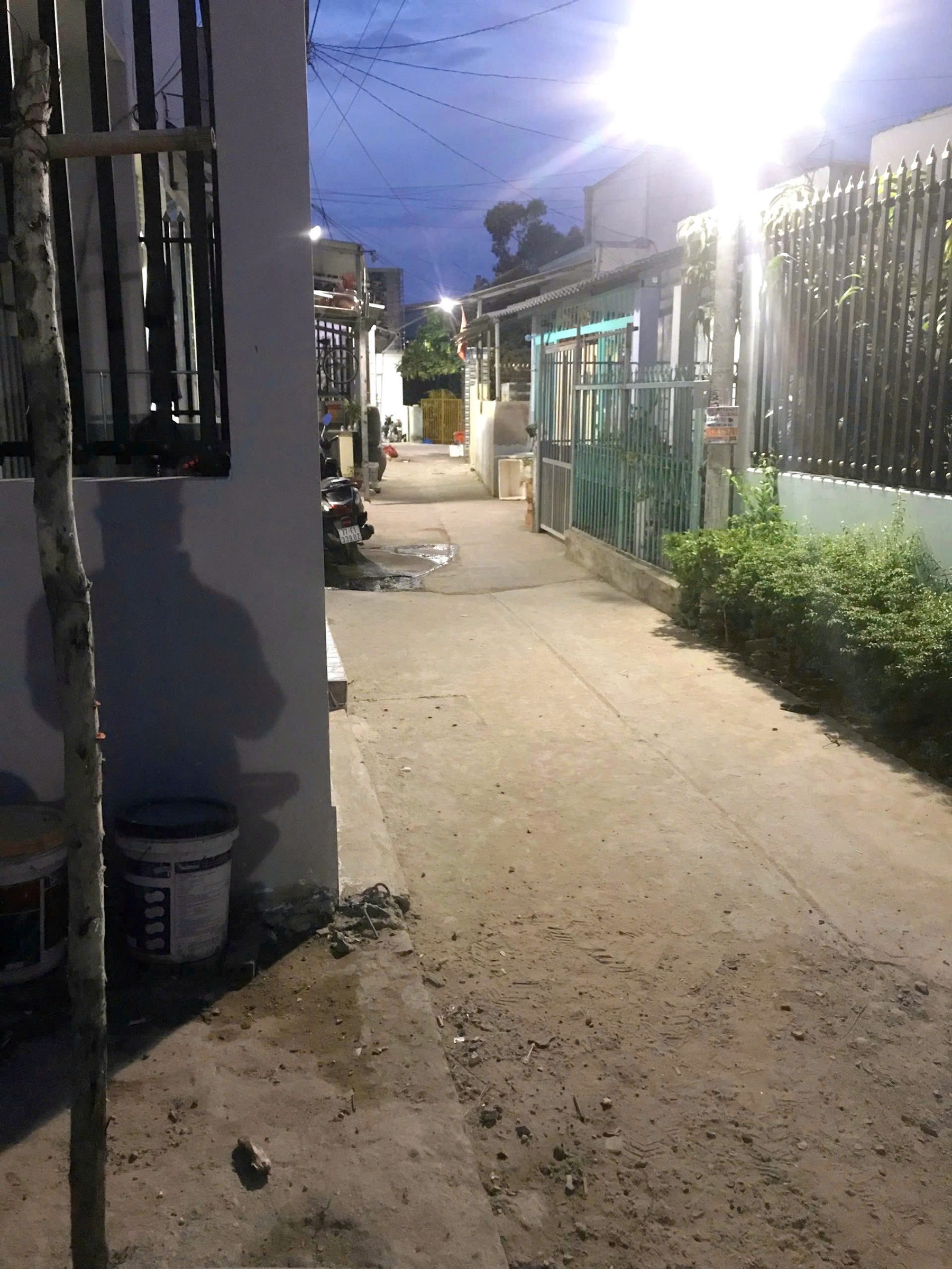 CẦN BÁN 55M2 ĐẤT THỔ CƯ HẺM BA GÁC TÂN TÚC