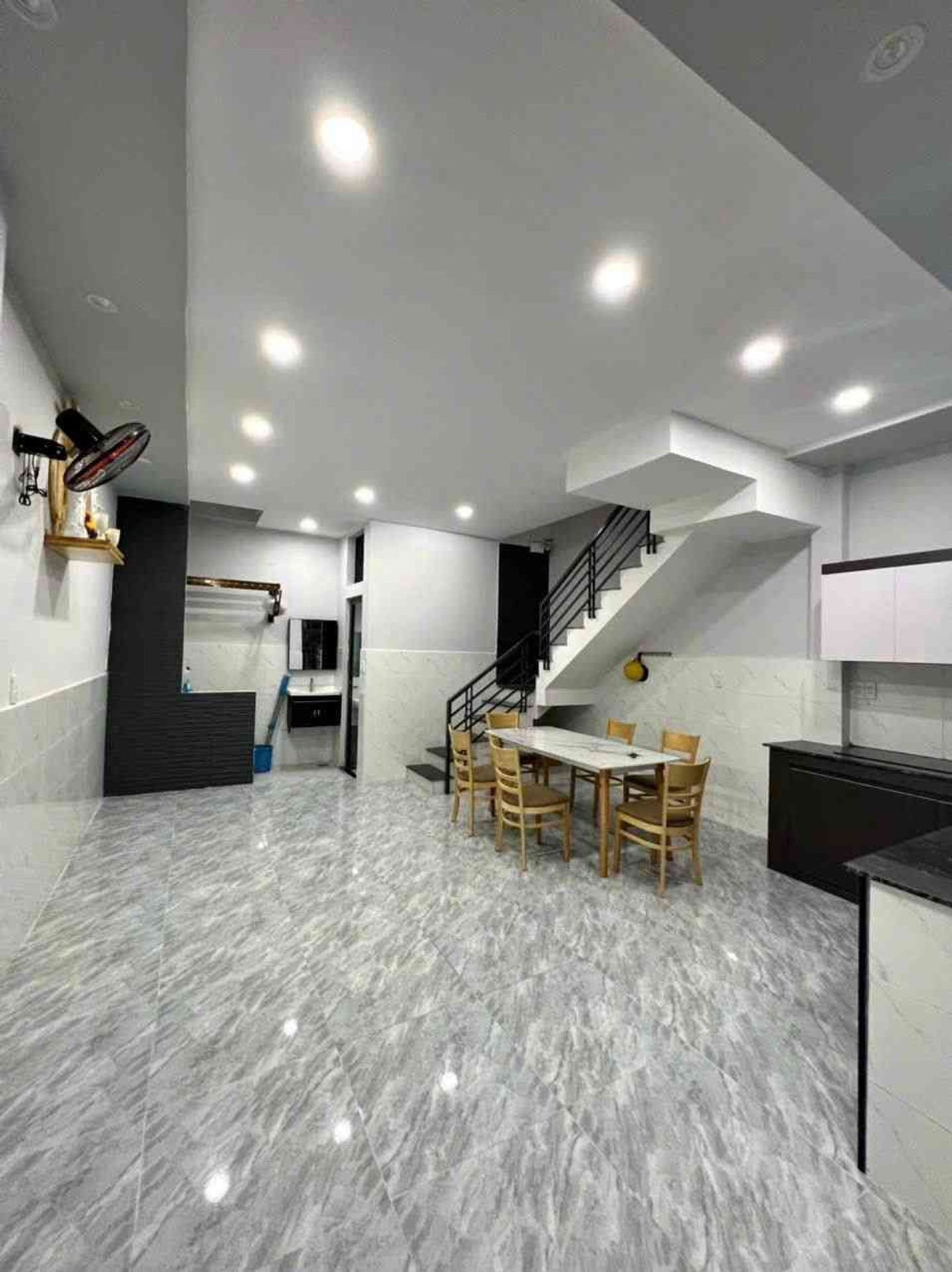 Bán Gấp Nhà Mới Đẹp Bình Hưng Hòa B – Gần Ao Đôi, Mã Lò, Lê Văn Quới – 5x8m, 1 Trệt 1 Lầu, Chỉ 4.25 Tỷ