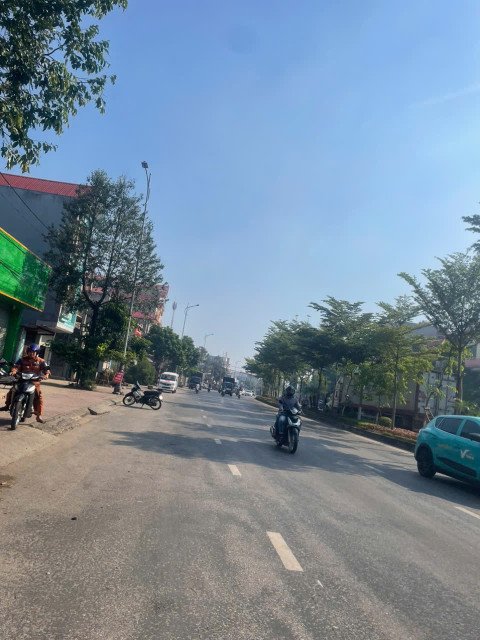 Bán 82m đất xuân ổ A. Có sẵn nhà cấp 4. Mặt đường quốc lộ 1A. Phường võ cường bắc ninh