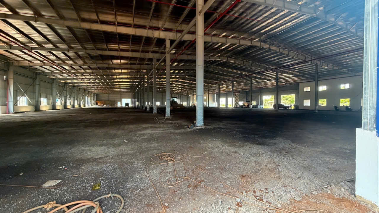 Cho thuê Kho, nhà xưởng 6770m²  KCN Dầu Giây, đường Quốc lộ 1A, Xã Dầu Giây, Tp Đồng Nai