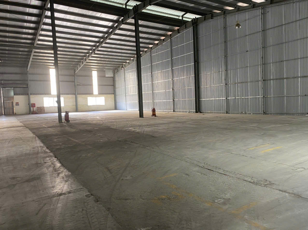 Cho thuê 1.700m2  kho xưởng tại khu Hà Bình Phương, Thường Tín, Hà Nội.
