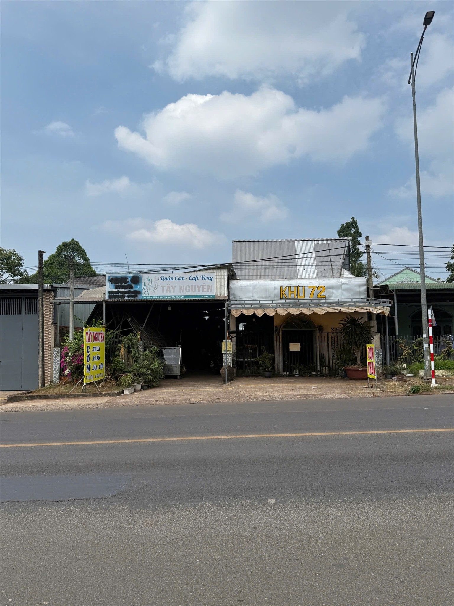 NHÀ ĐẤT ĐẸP- GIÁ TỐT CHÍNH CHỦ BÁN NHANH NHÀ  ĐẤT MẶT TIỀN Quốc Lộ 20 huyện Thống Nhất, Đồng Nai