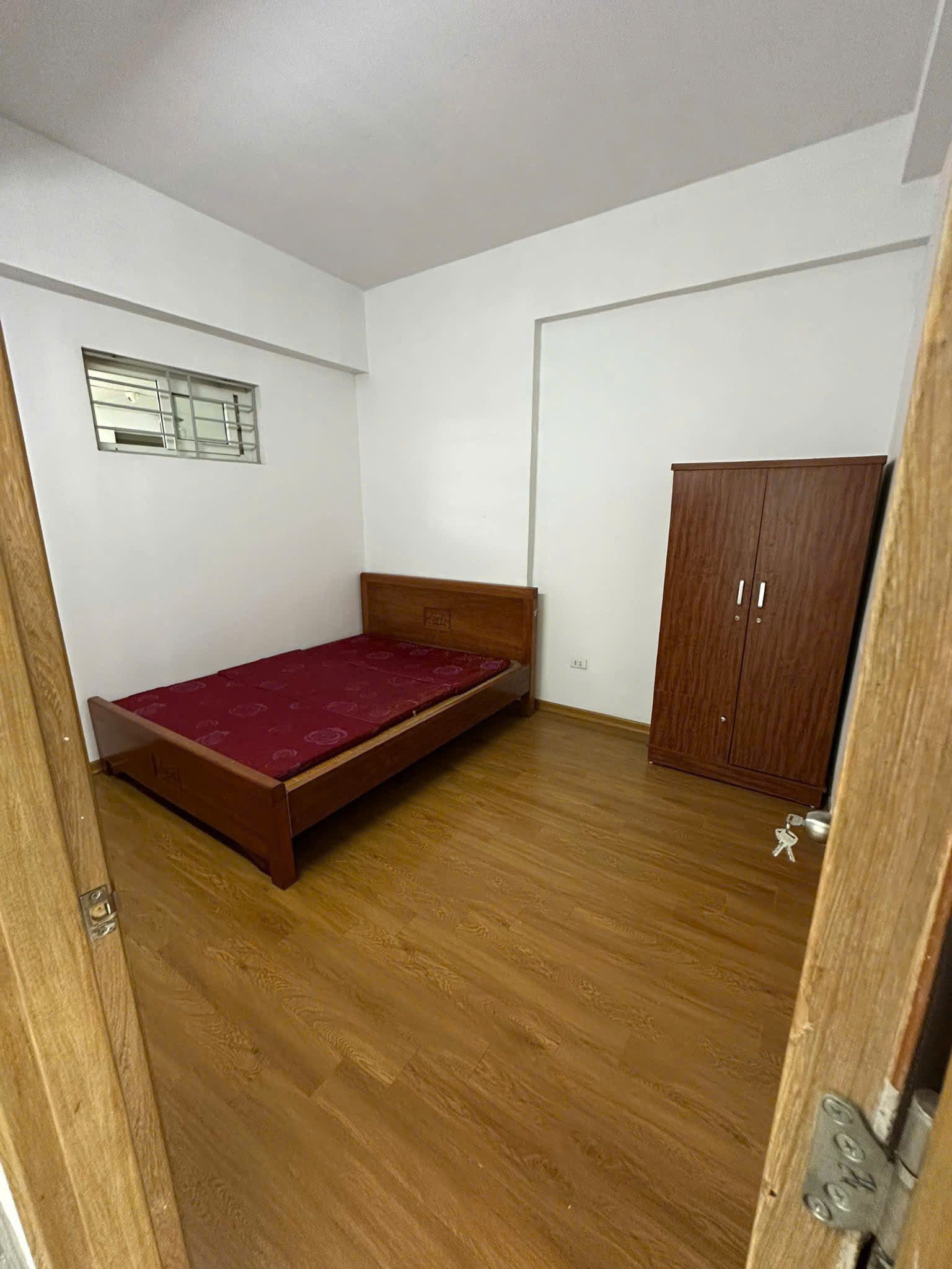 Chính chủ cần bán căn hộ 65m², 2PN tầng 9 tại KĐT Thanh Hà-Hà Đông.