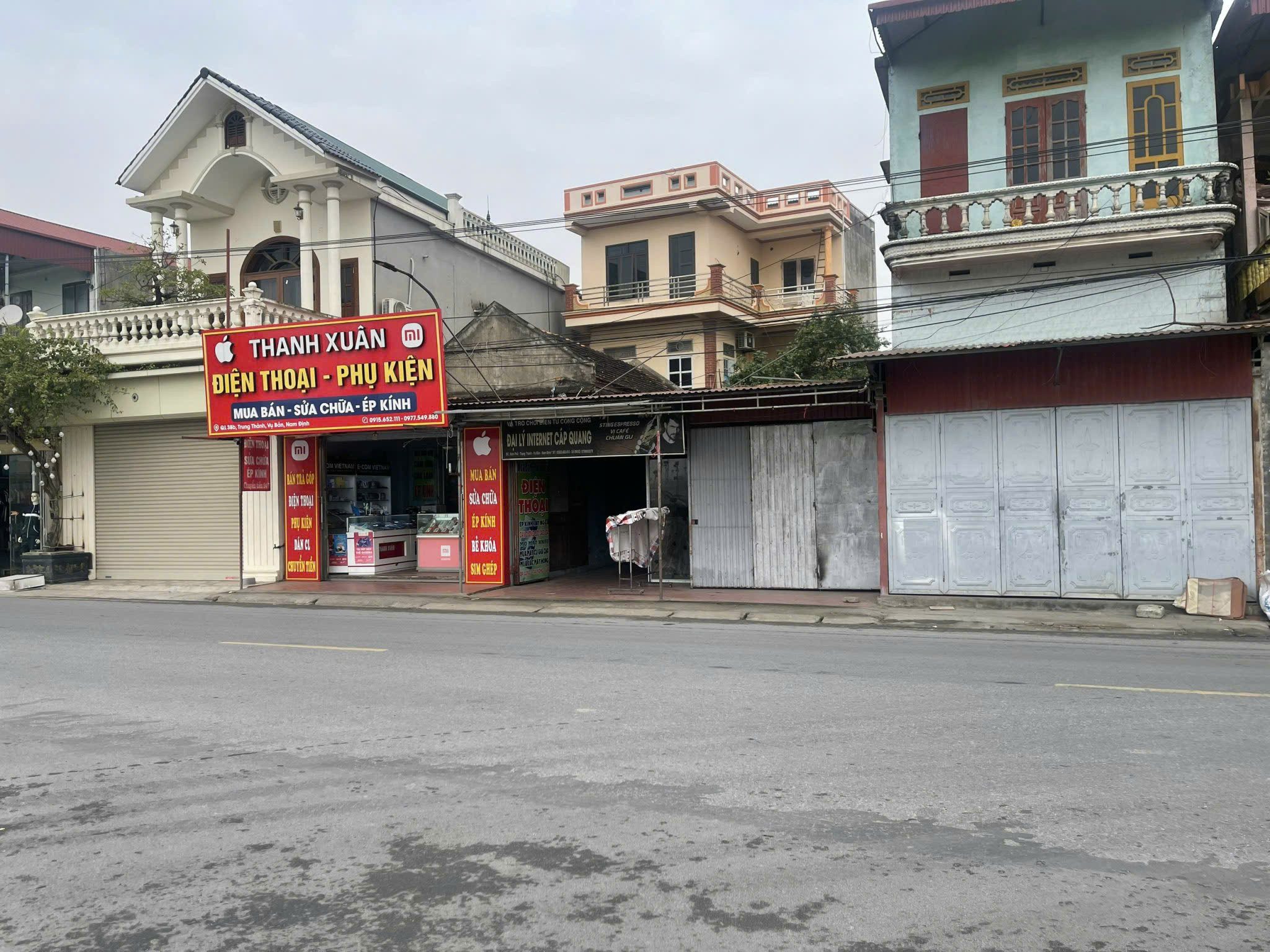 BÁN ĐẤT ĐỂ MỞ RỘNG KINH DOANH