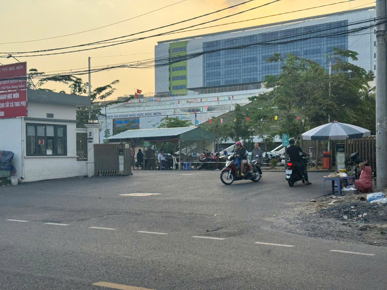 Giá đầu tư 27 triệu/m2 ngay thị trấn Hóc Môn, 172M2, ngang 7,5M, 4.x tỷ
