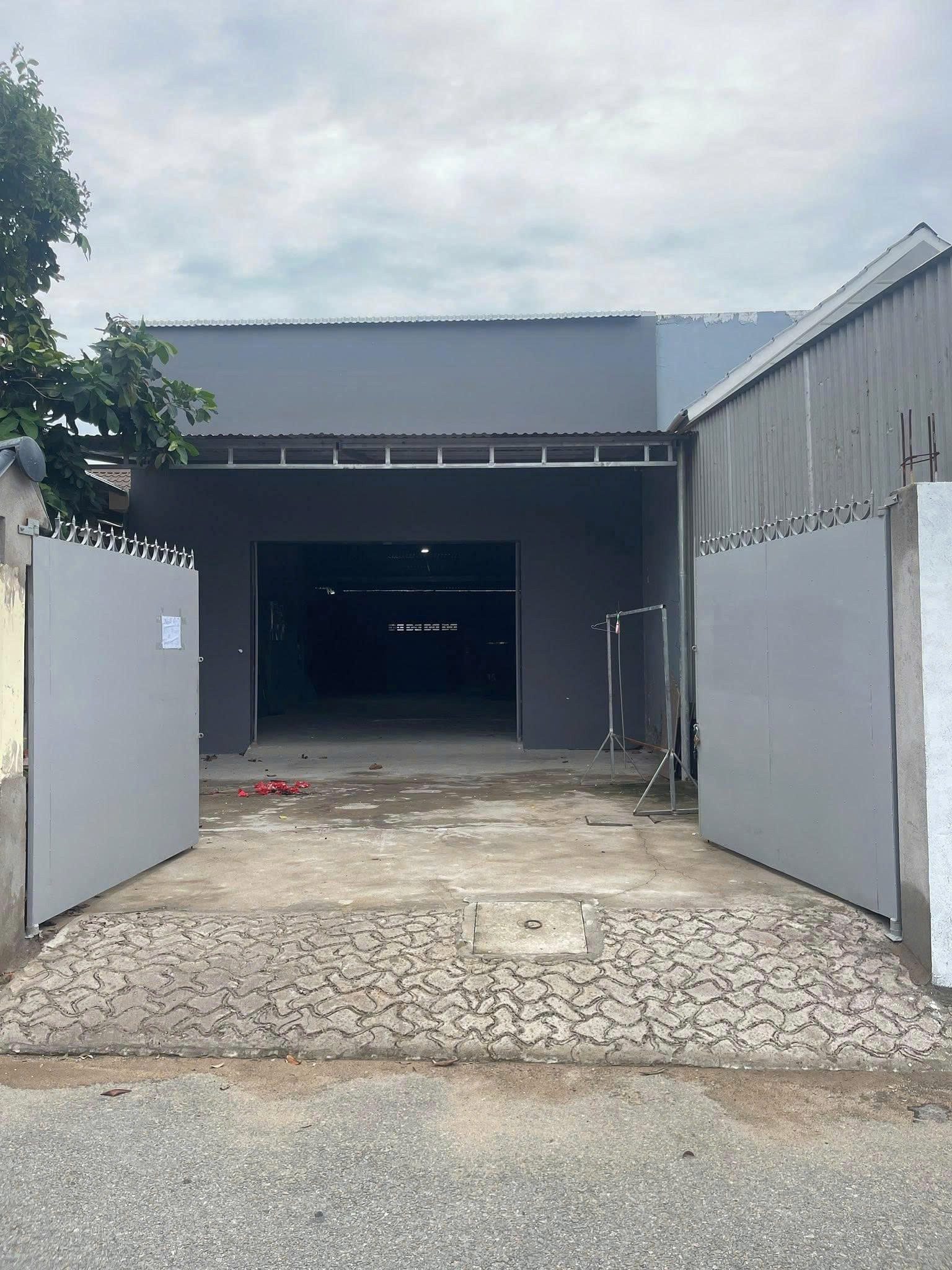 Mặt tiền nhựa đẹp 1 sẹc Quốc Lộ 22, Phước Thạnh, Củ Chi bán gấp 800 triệu