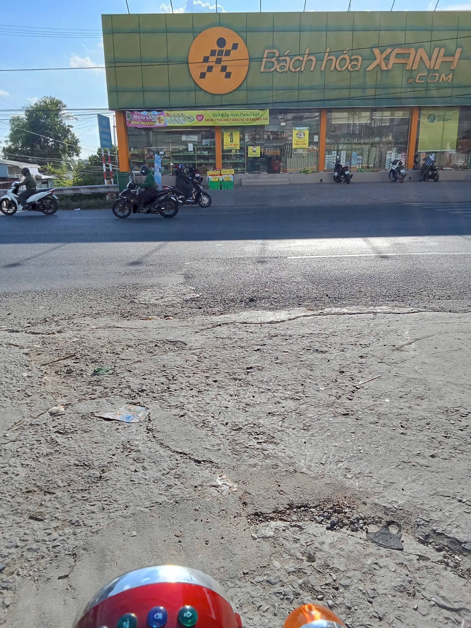 Lô đất đẹp nở hậu cách chợ cẩm giang vài bước chân