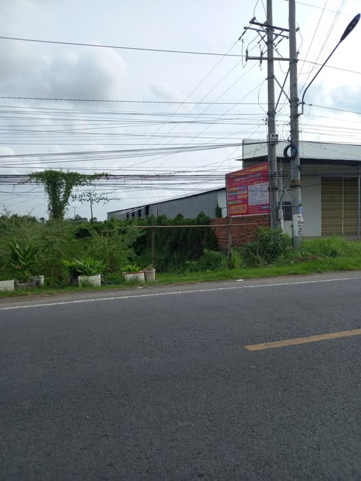CẦN BÁN MẶT TIỀN QL30 XÃ AN PHONG.