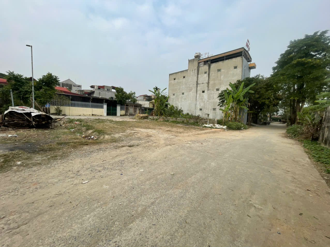 Bán đất 100.2m² full thổ cư ngang 5m giá 1.1 tỷ tại trung tâm thị trấn Thọ Xuân