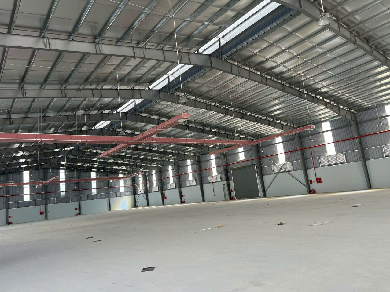 Cho thuê 2.600m2 Kho, Xưởng tại  thị xã Mỹ Hào, tỉnh Hưng Yên.