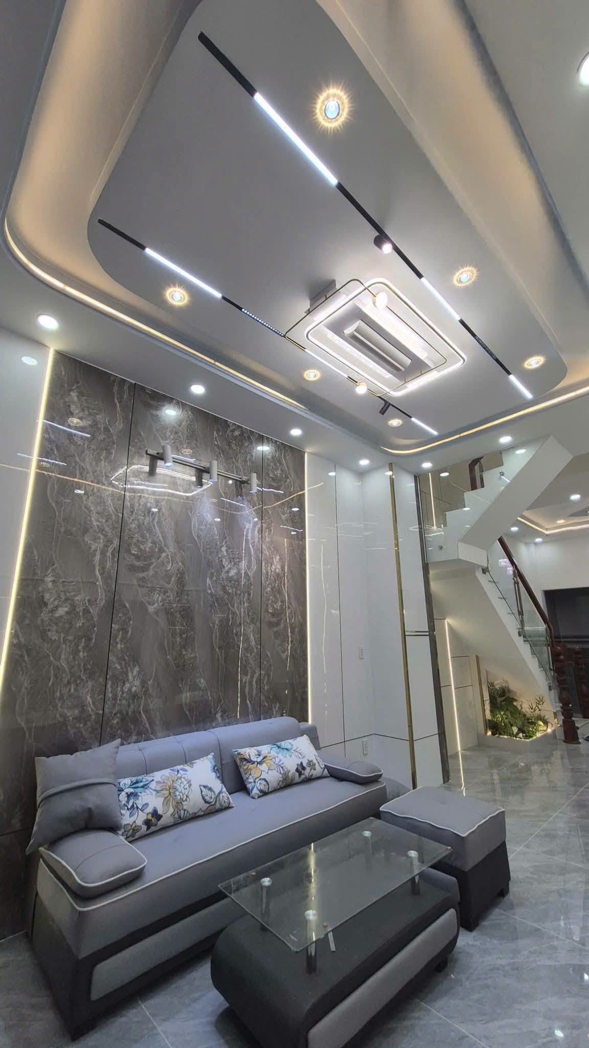 BÁN NHÀ BÌNH CHÁNH 1 Trệt - 1 Lầu - 68m2 - 2 tỷ 8 - Sổ Hồng Riêng