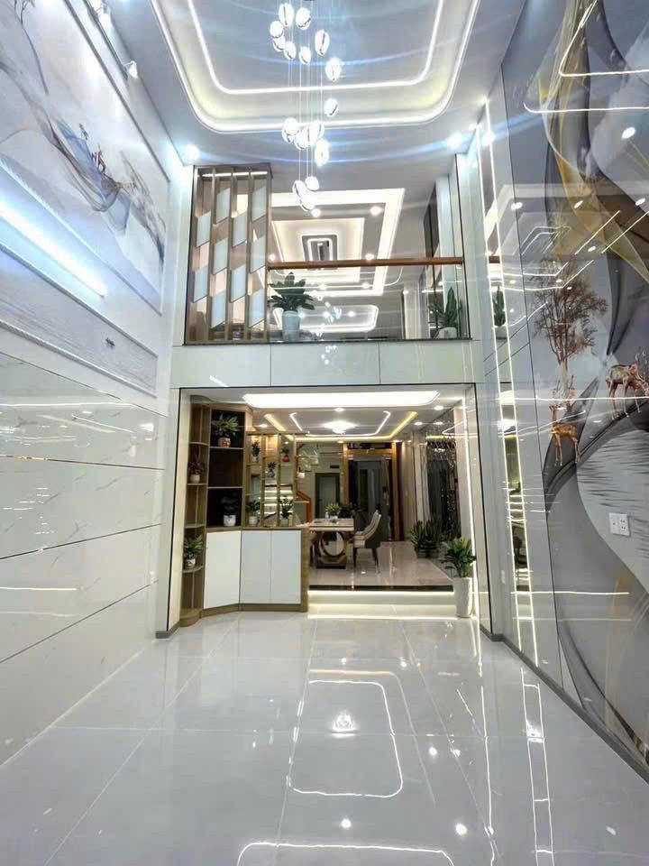 CHỈ CÓ 2 TỶ 350 SỞ HỮU NGAY NHÀ PHỐ NHÀ ĐẸP NẰM TRÊN TRỤC ĐƯỜNG KINH DƯƠNG VƯƠNG – AN LẠC | 82M² – 1 TRỆT 3 LẦU – SHR
