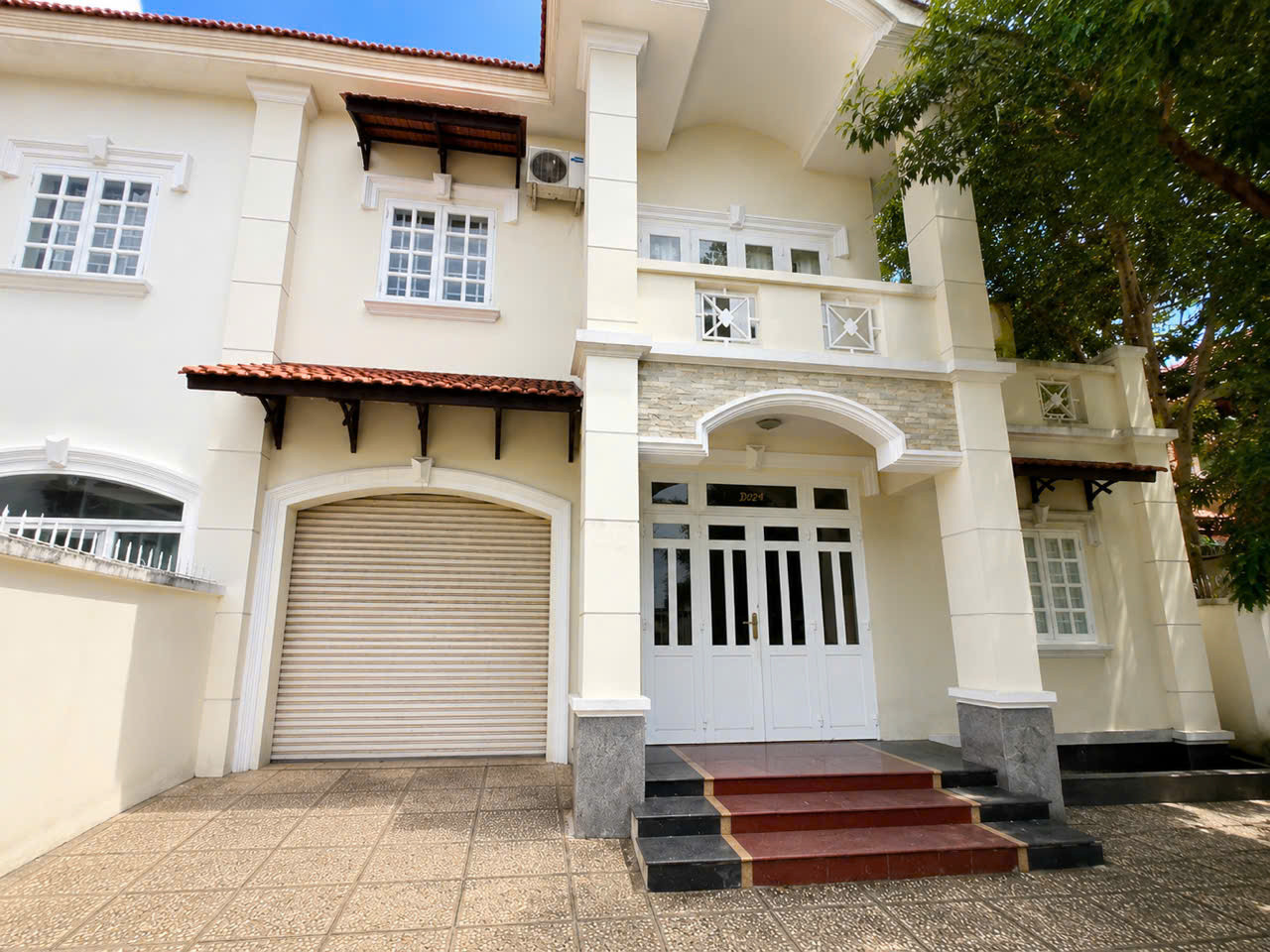 Cho thuê nhà phường Long Bình Tân cũ, 4PN, 4WC, kinh doanh CHDV, văn phòng, spa Long Hưng