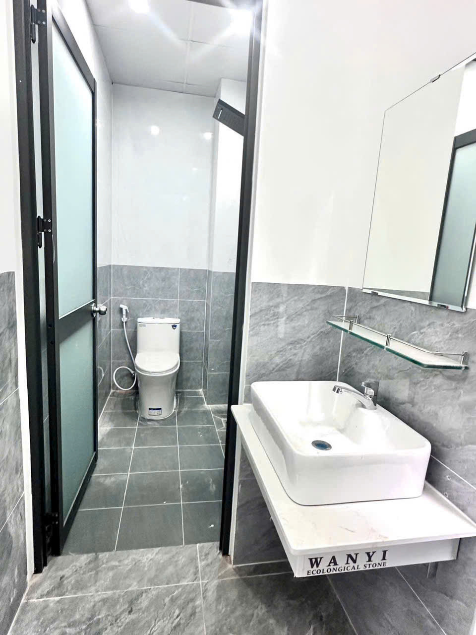 CHỈ CẦN 700TR NHẬN NHÀ NGAY BIÊN HÒA-VÒNG XOAY CỔNG 11-SỔ RIÊNG THỔ CƯ HOÀN CÔNG