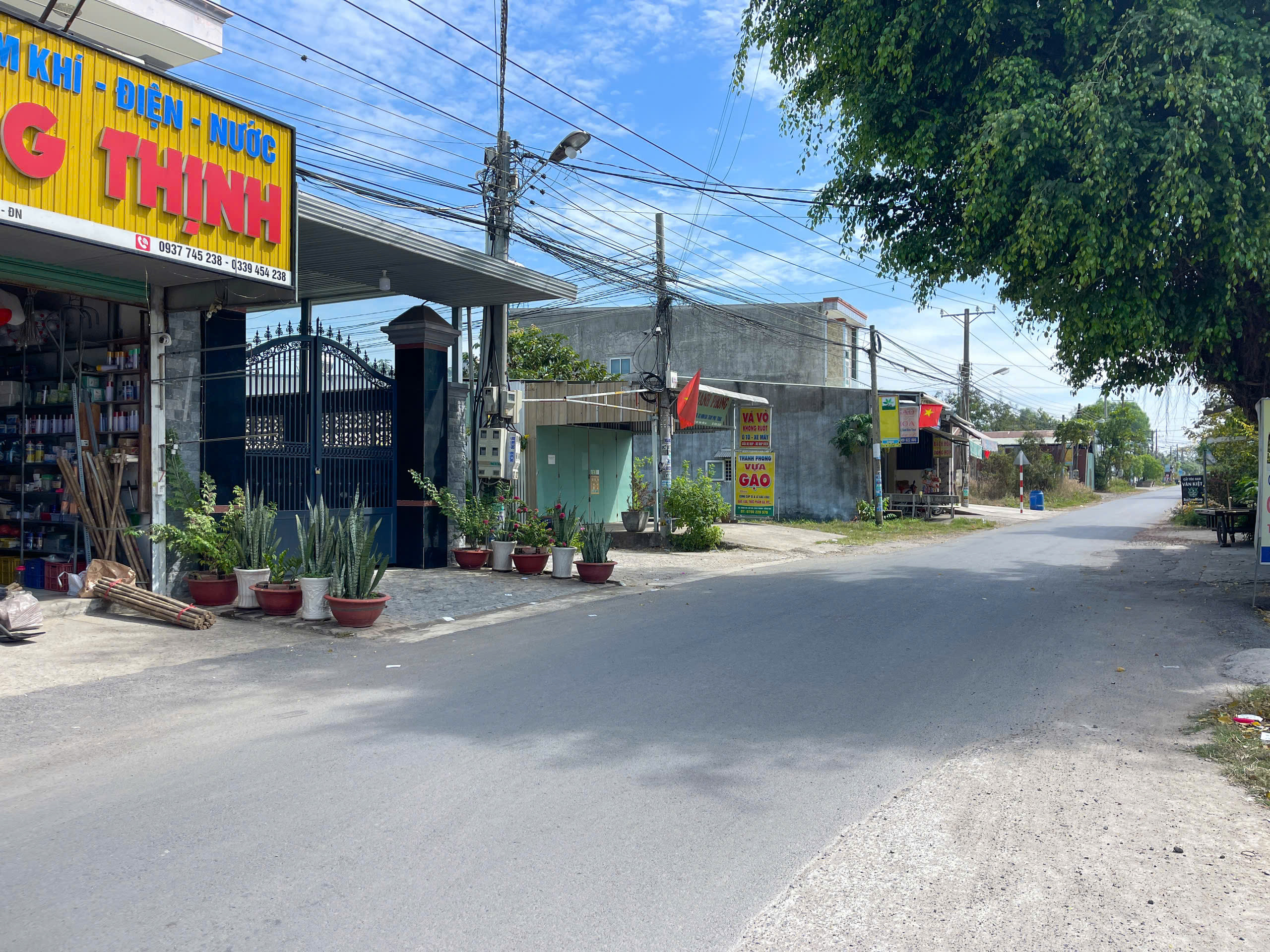 Mở bán hơn 30 lô đất nền nhà phố Phước Tân gần cổng 11, Long Bình
